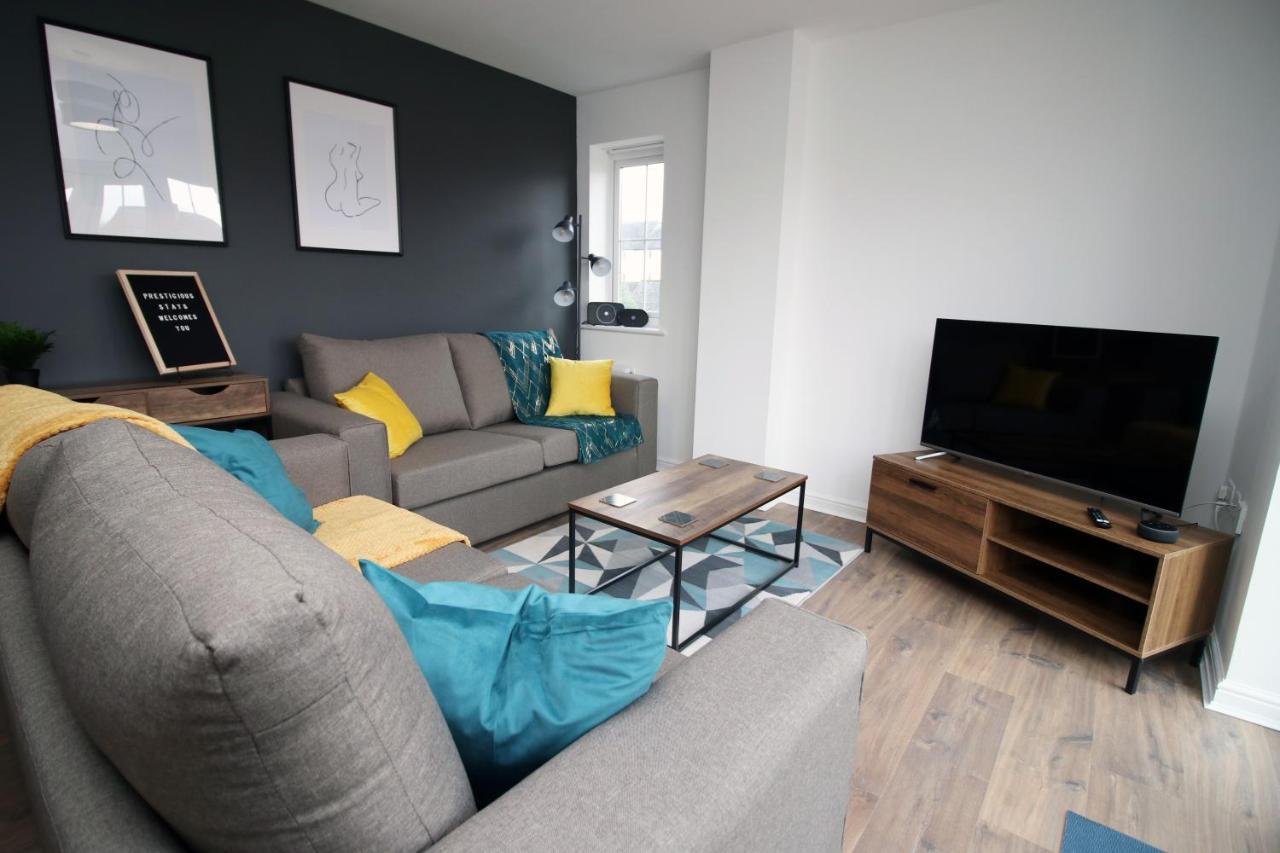 Delft - Spacious Home, High Speed Wi-Fi, Free Parking, Terrace Swindon Ngoại thất bức ảnh